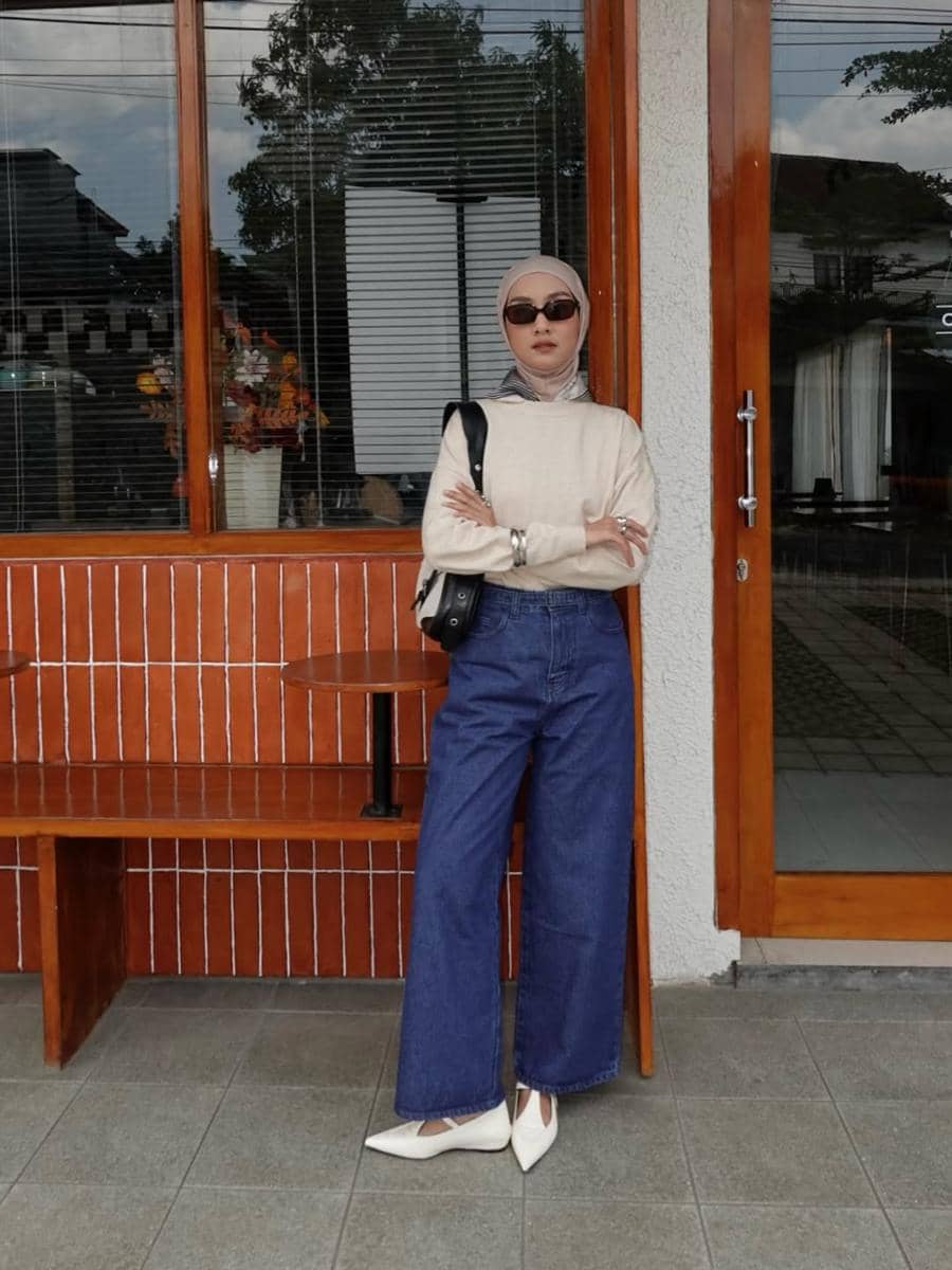 OOTD Atasan Rajut ala Inas Rana