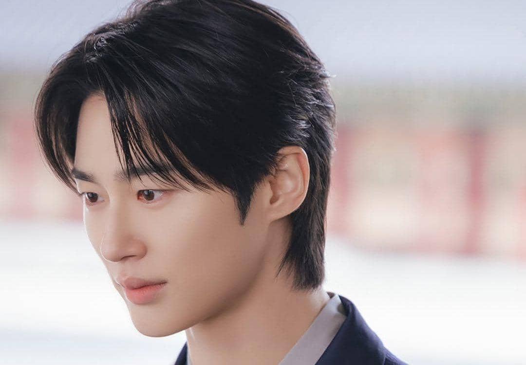 5 Prediksi Nasib Pangeran I An di Ending Perfect Crown