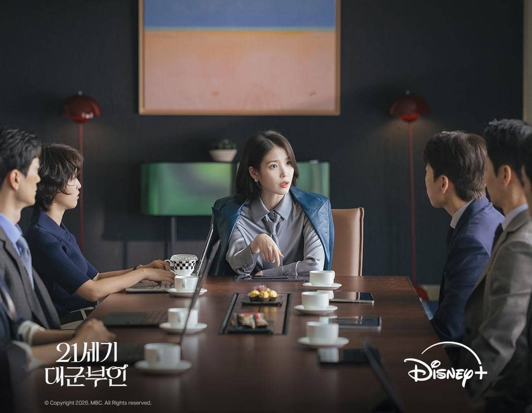 still cuts Perfect Crown