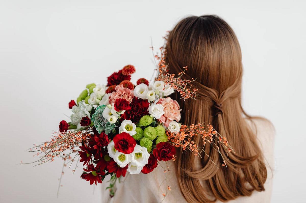 Alasan Mengapa Harus Beli Bunga untuk Diri Sendiri, Bentuk Self-Love!