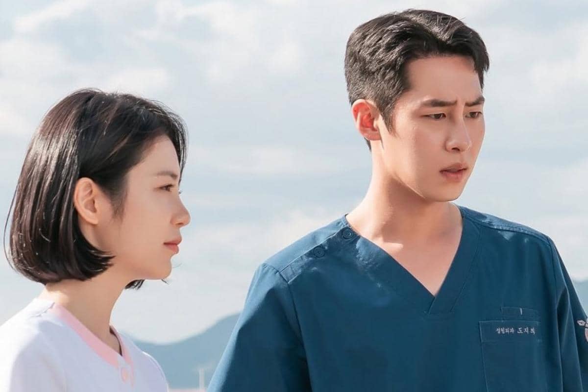 7 First Look Drakor Doctor on the Edge, Lee Jae Wook Comeback!