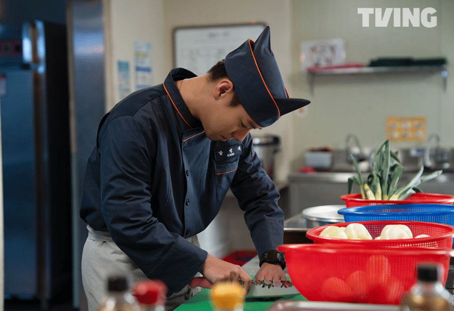 Cuplikan drama Korea The Legend of Kitchen Soldier