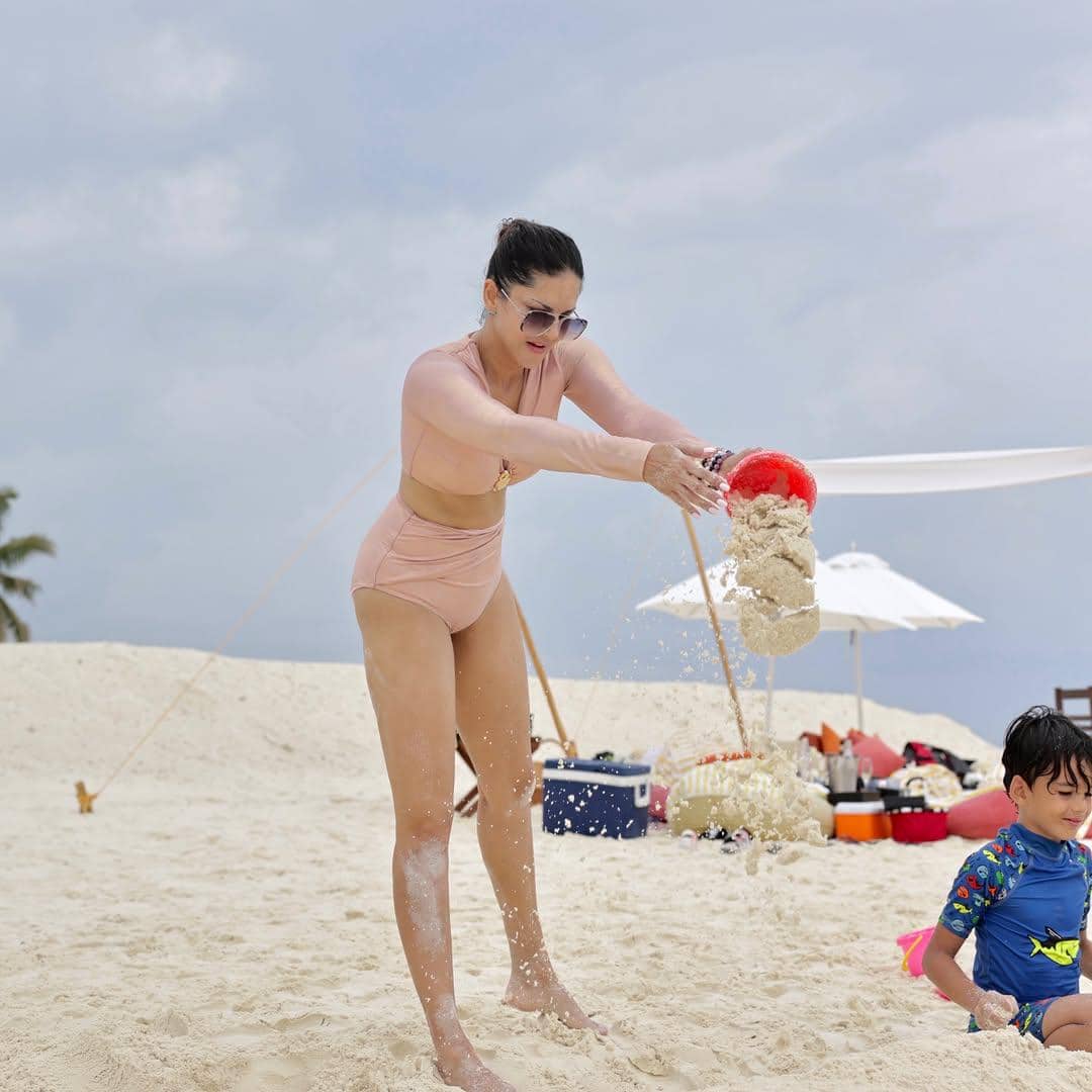 Sunny Leone