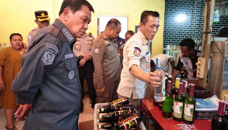 Usai Digeruduk Warga, Kafe Jual Miras di Tangerang Ditutup Permanen