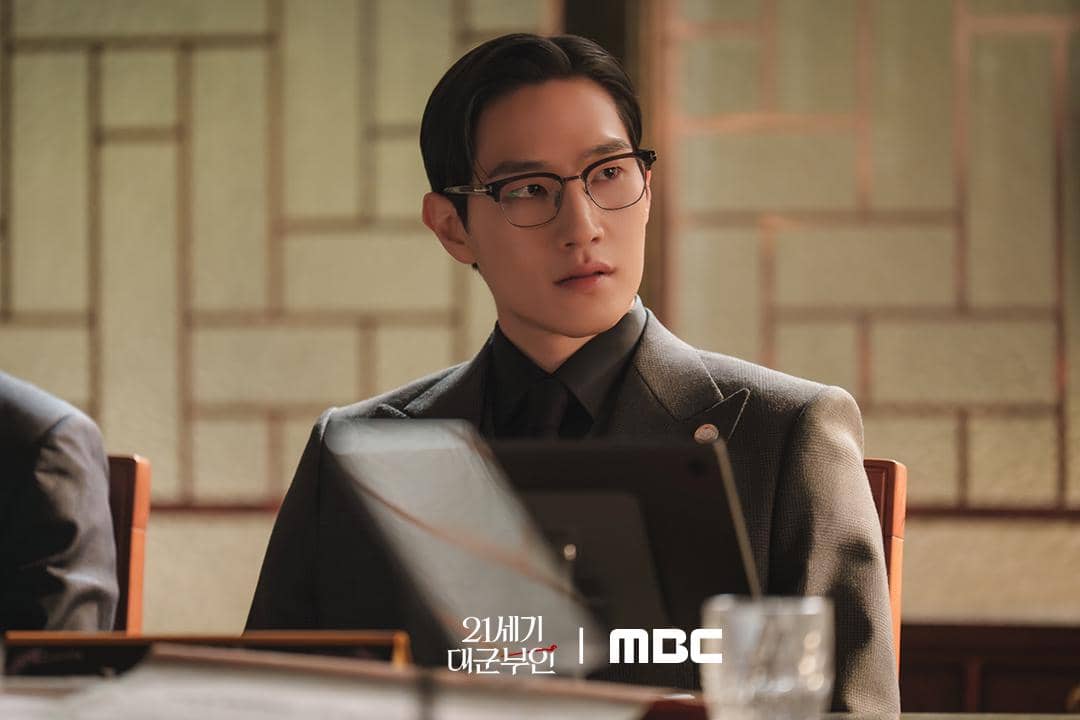 Noh Sang Hyun di Perfect Crown