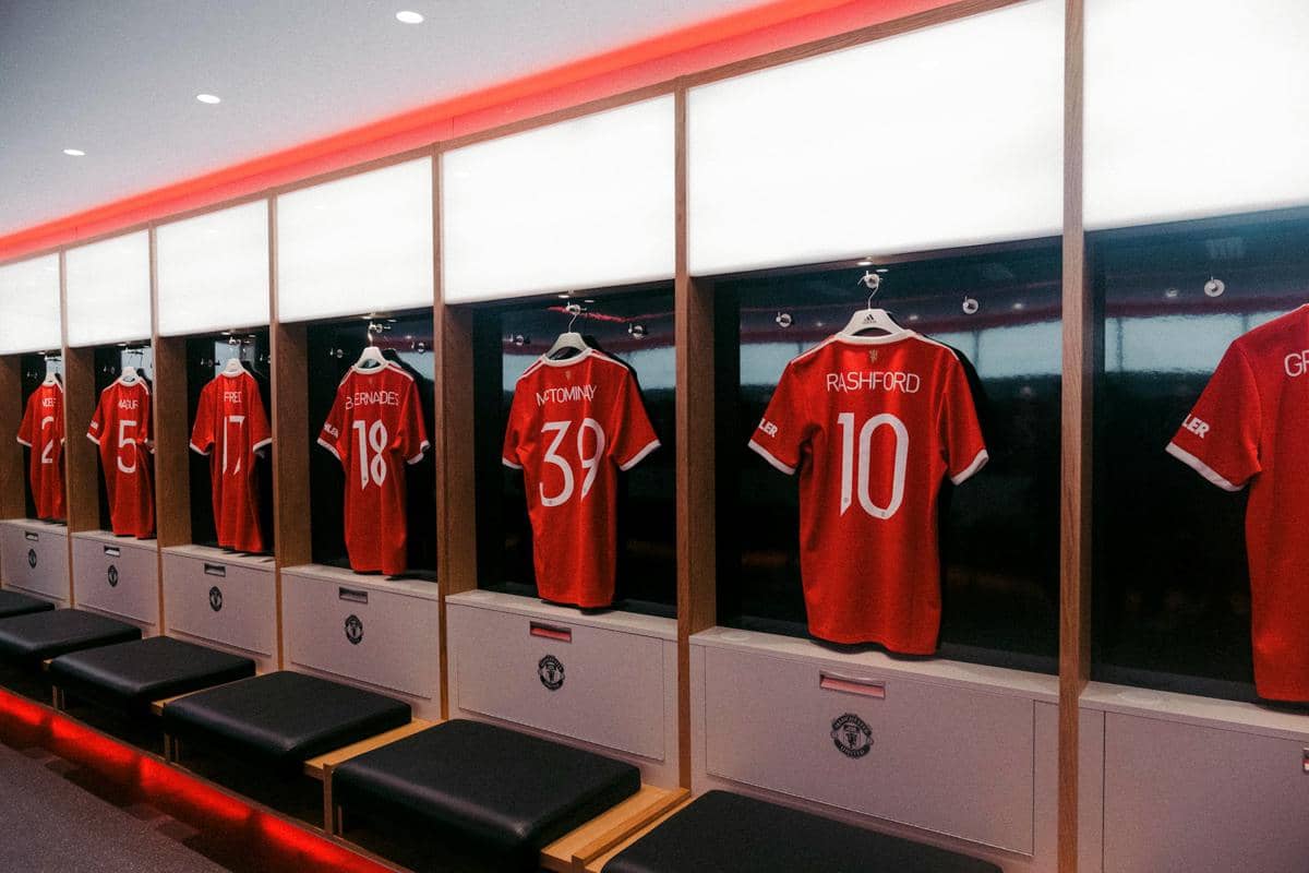 ilustrasi jersey sepak bola