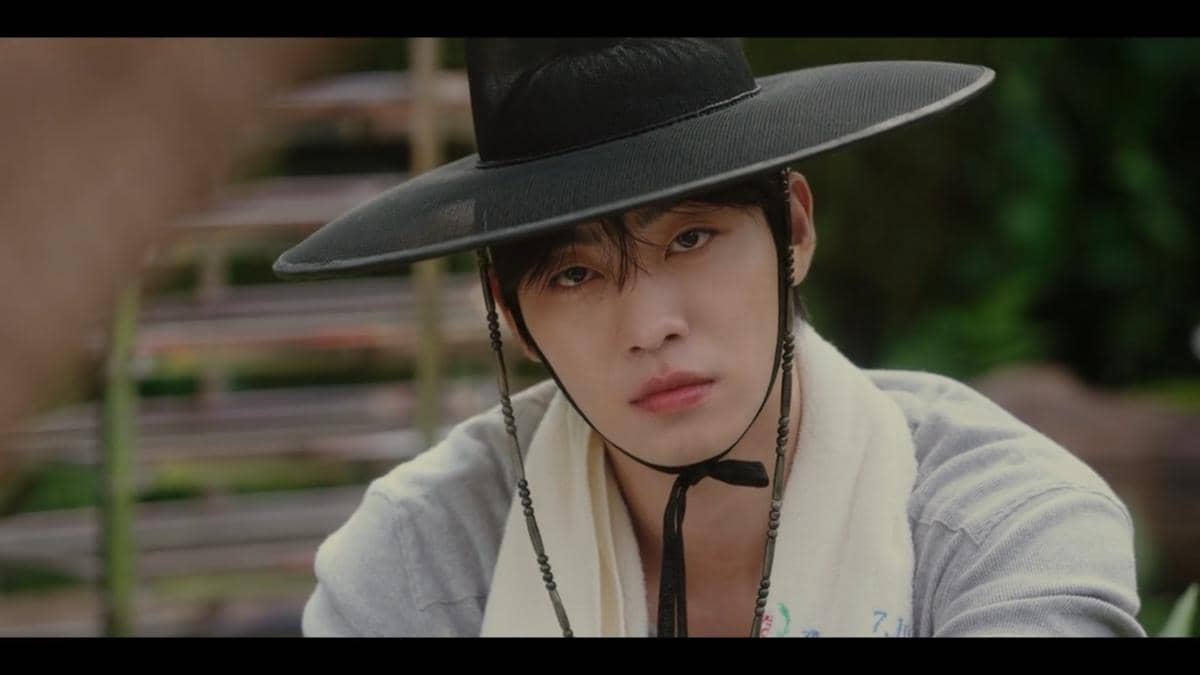 Ahn Hyo Seop di drama Sold Out on You