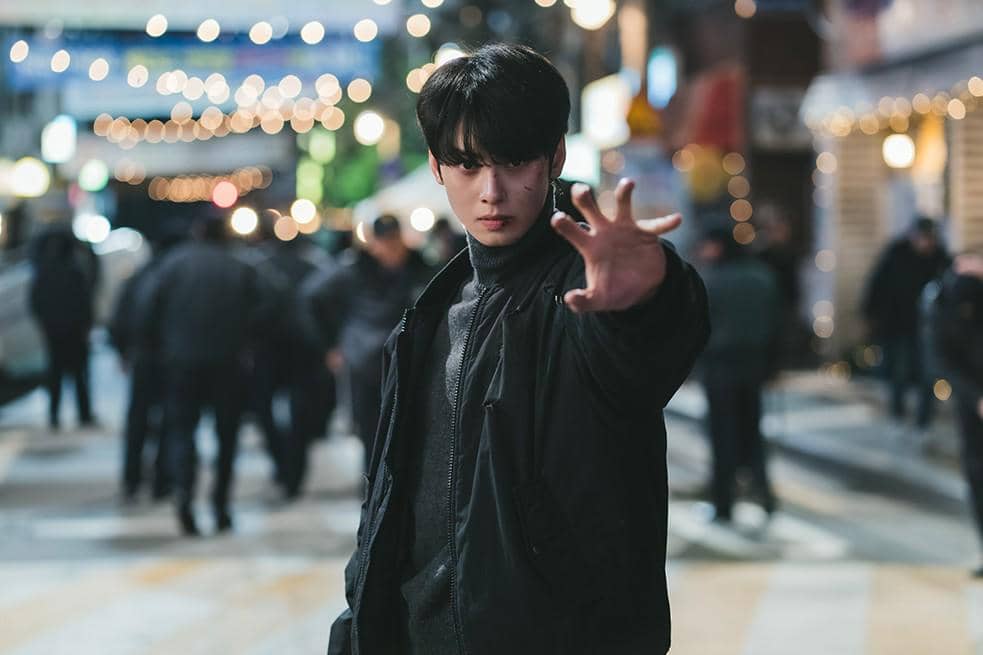 still cuts drama The Wonderfools