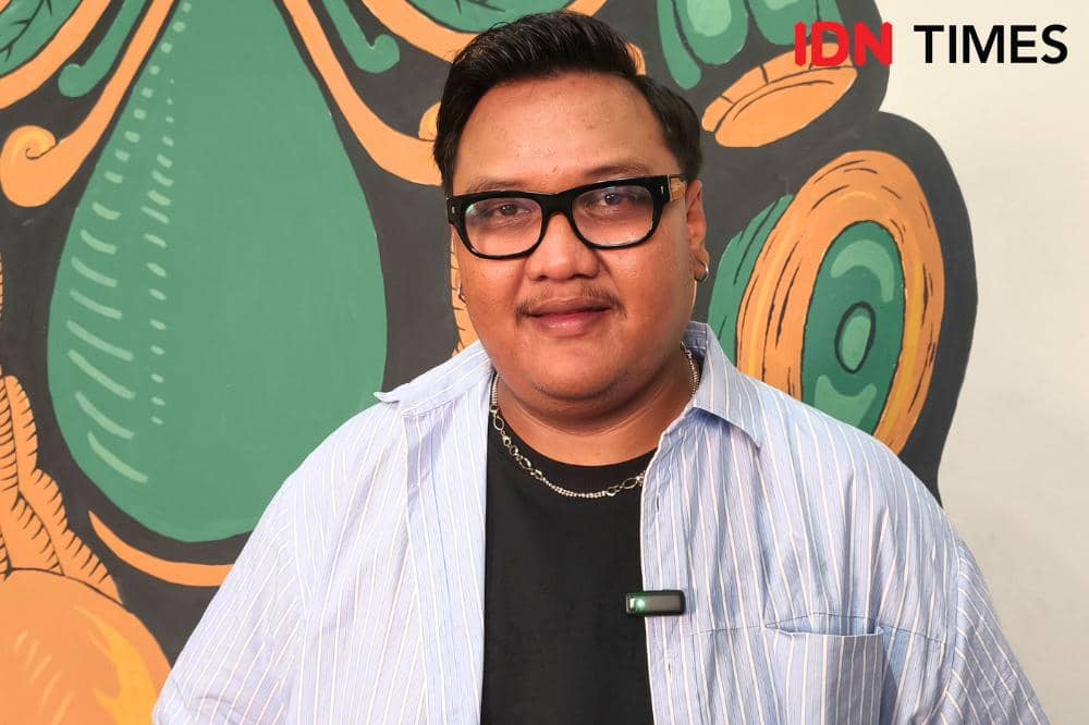 Potret Ndarboy Genk usai wawancara eksklusif di Mabes Balker Baru, Kabupaten Bantul, Daerah Istimewa Yogyakarta, Selasa (12/5/2026)