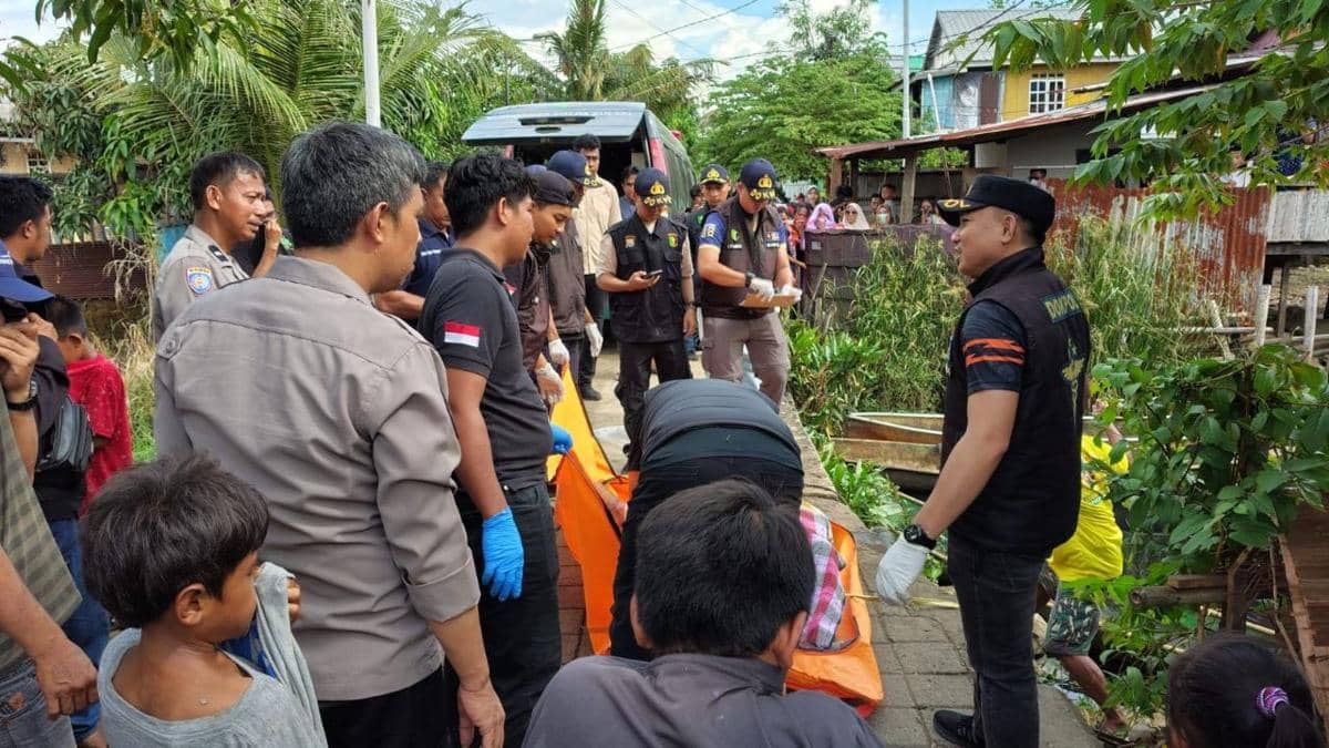 Mayat pria ditemukan di sungai Tallo Makassar, Jumat (15/5/2026). Dok. Polsek Tamalanrea
