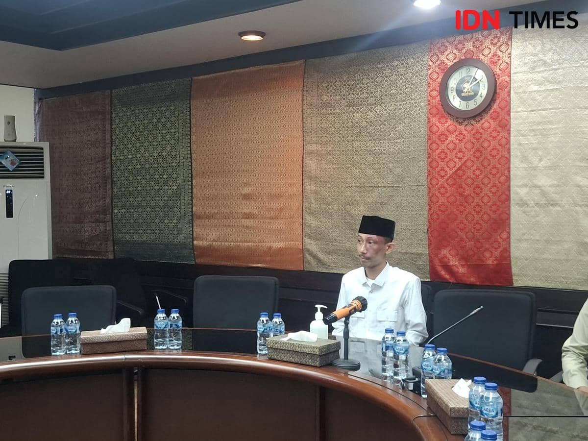 Sidang Etik Tegang: Anggota DPRD Jember Terdiam Saat Putusan Dibacakan