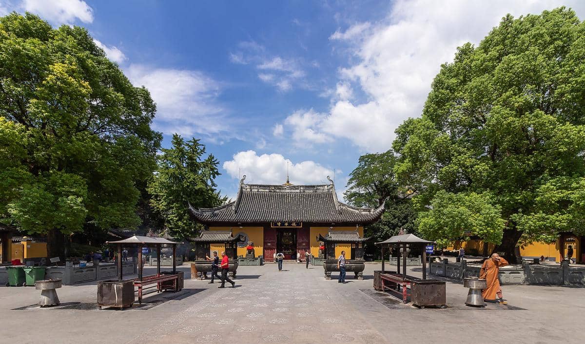 Longhua Temple