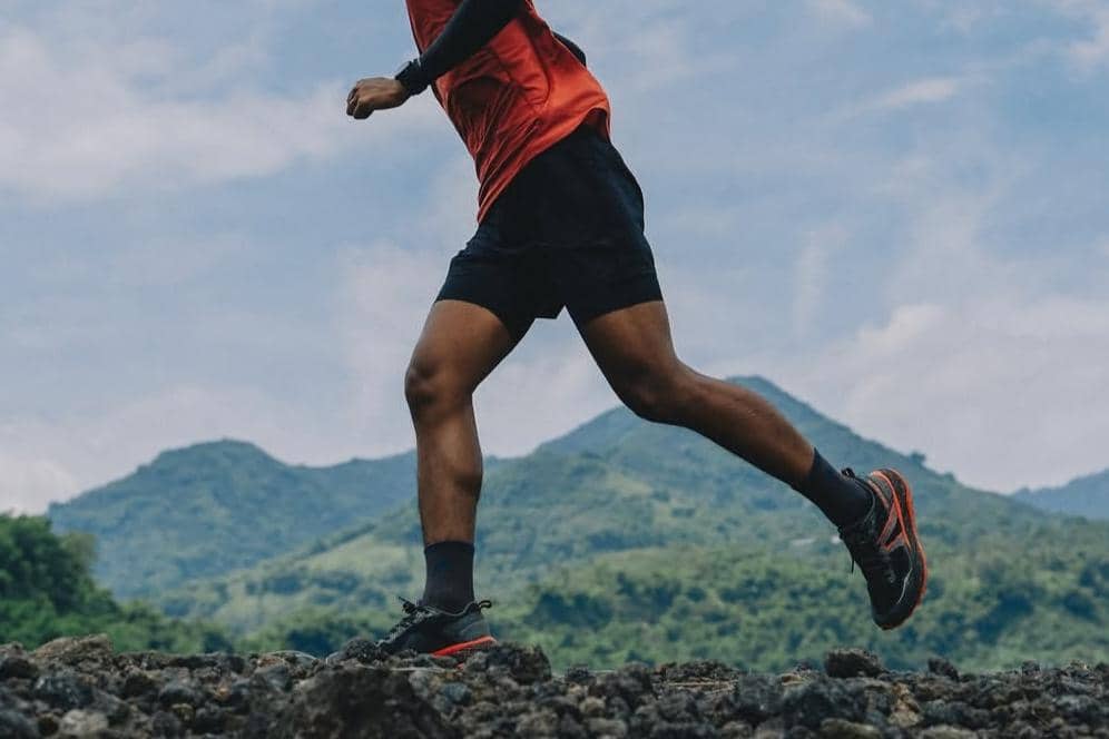 5 Pilihan Sepatu Trail Running Eiger, Siap Temani Lari di Alam!