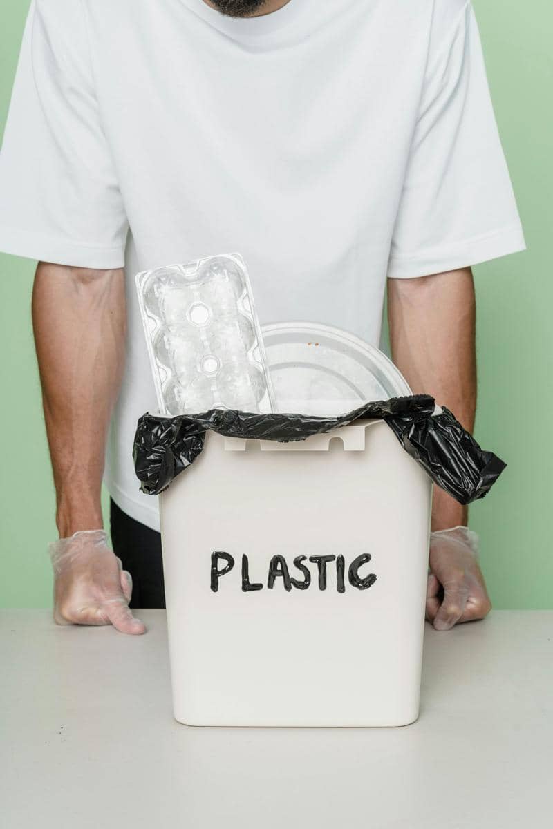 Sampah Plastik yang menumpuk