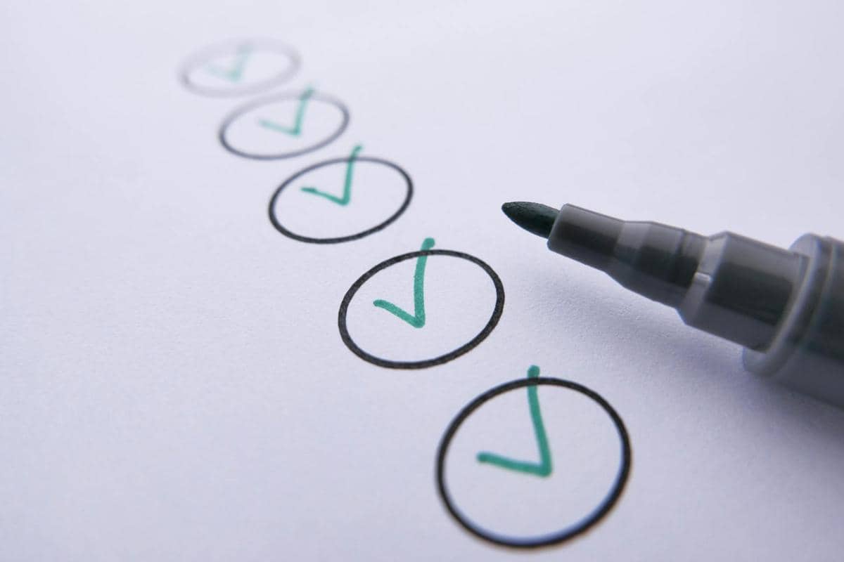 ilustrasi check list