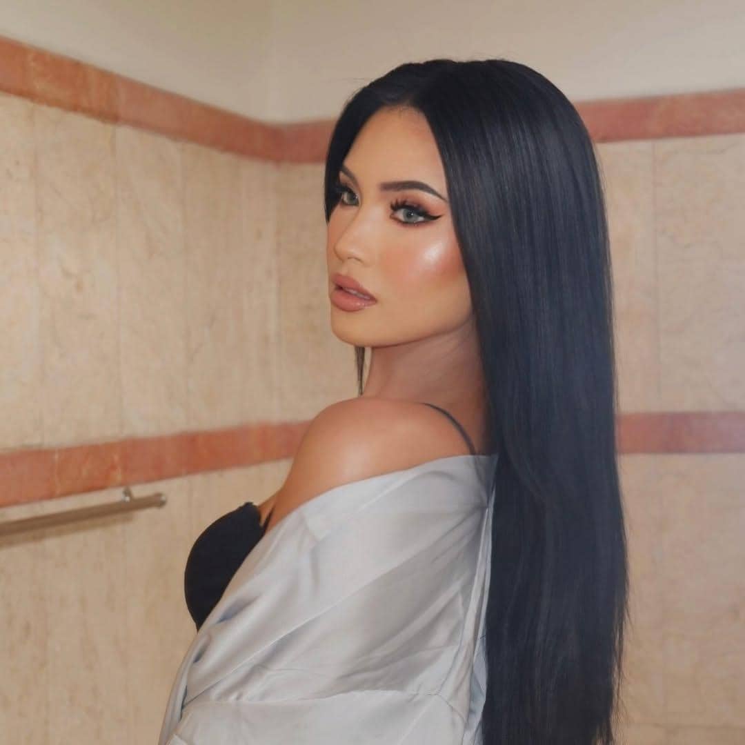 Inspirasi makeup bold ala Ditha Rizky
