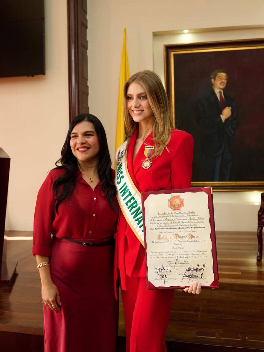 Potret Miss International 2025 Raih Penghargaan Pemerintah Kolombia