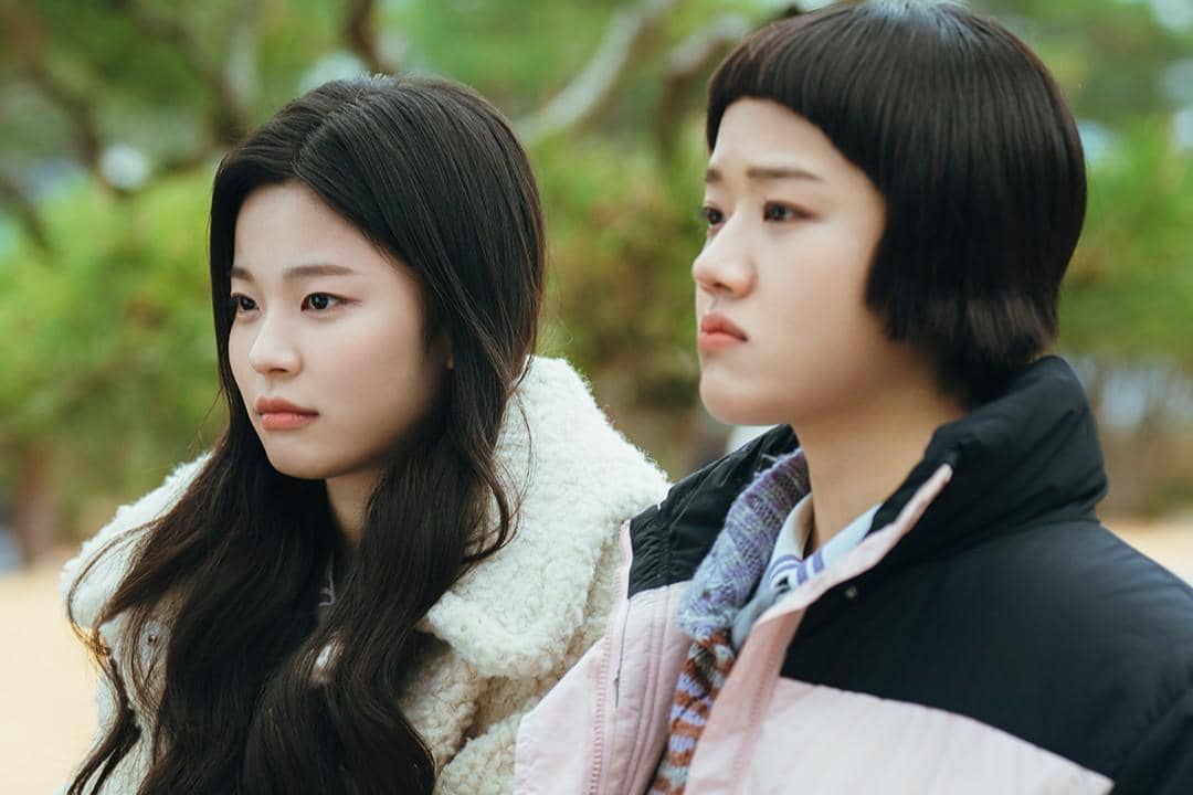 7 Friendship Yeo Ui Ju dan Choi Go Ya di Absolute Value of Romance