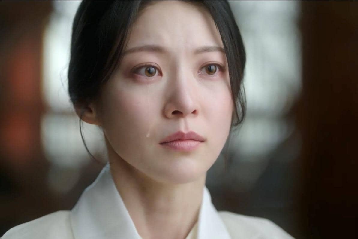 Yoon Yi Rang (Gong Seung Yeon) dalam drakor Perfect Crown 