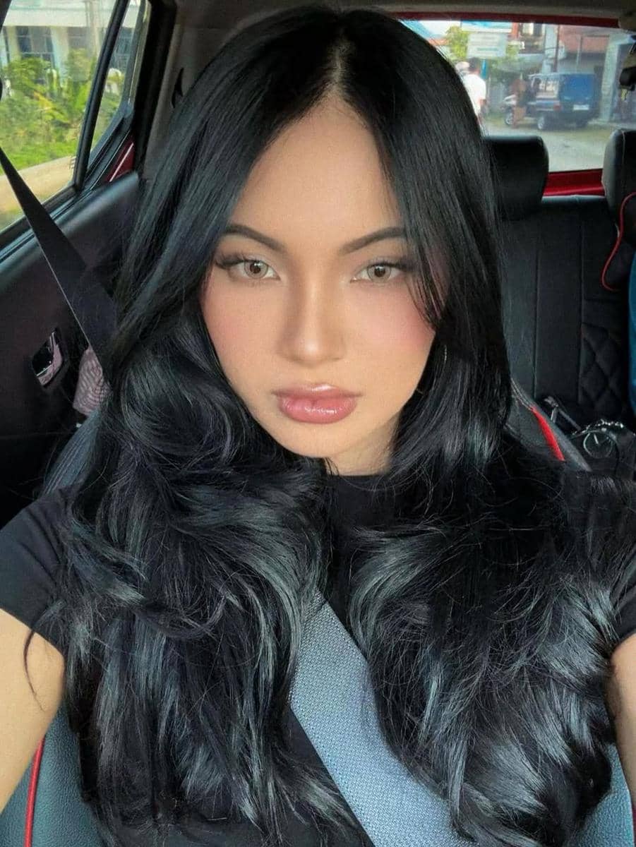 Inspirasi makeup bold ala Ditha Rizky