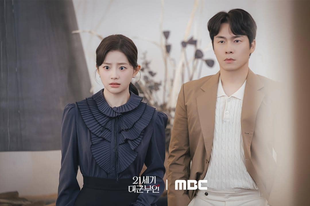 7 Ciri Healthy Relationship Tae Ju-Da Young di Perfect Crown