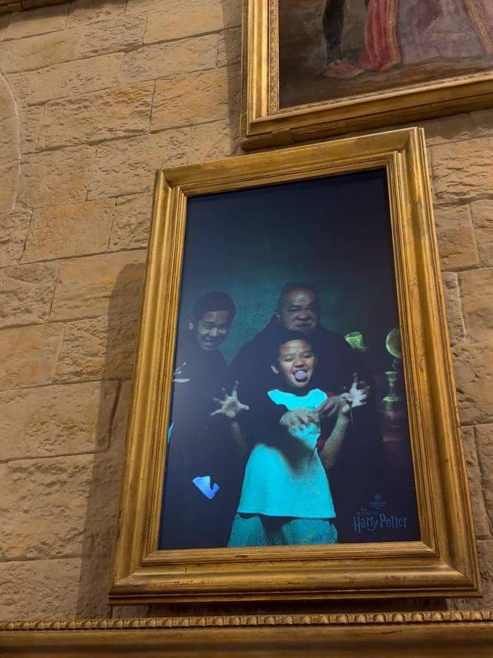 Keluarga Tika Ramlan ke Harry Potter Warner Bros Tokyo