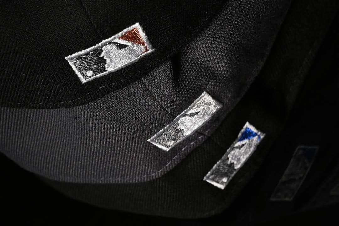 foto topi New Era