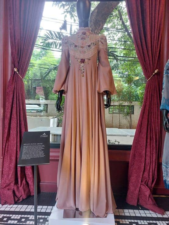 koleksi Puspa dari Ayu Dyah Andari