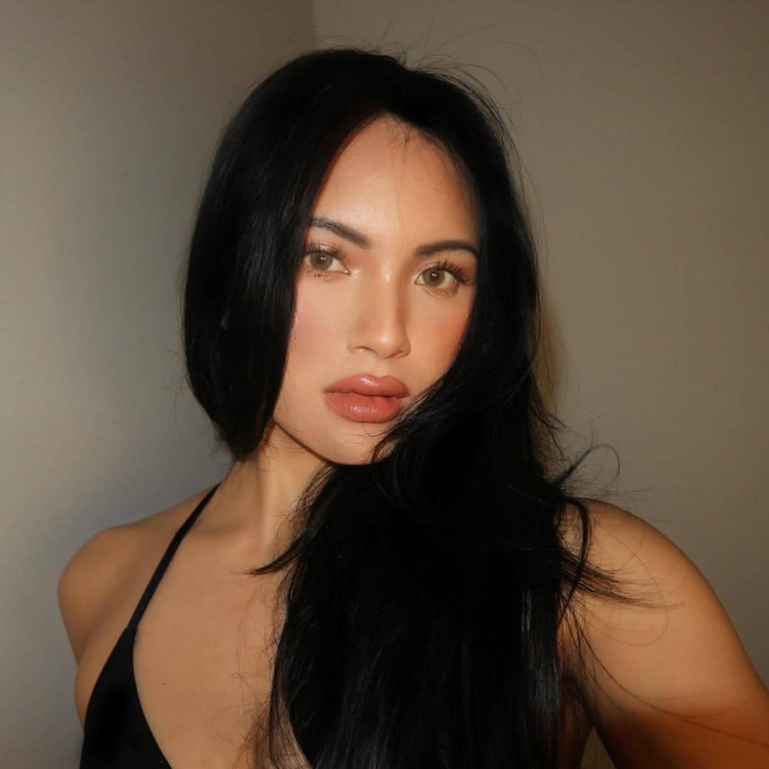 Inspirasi makeup bold ala Ditha Rizky