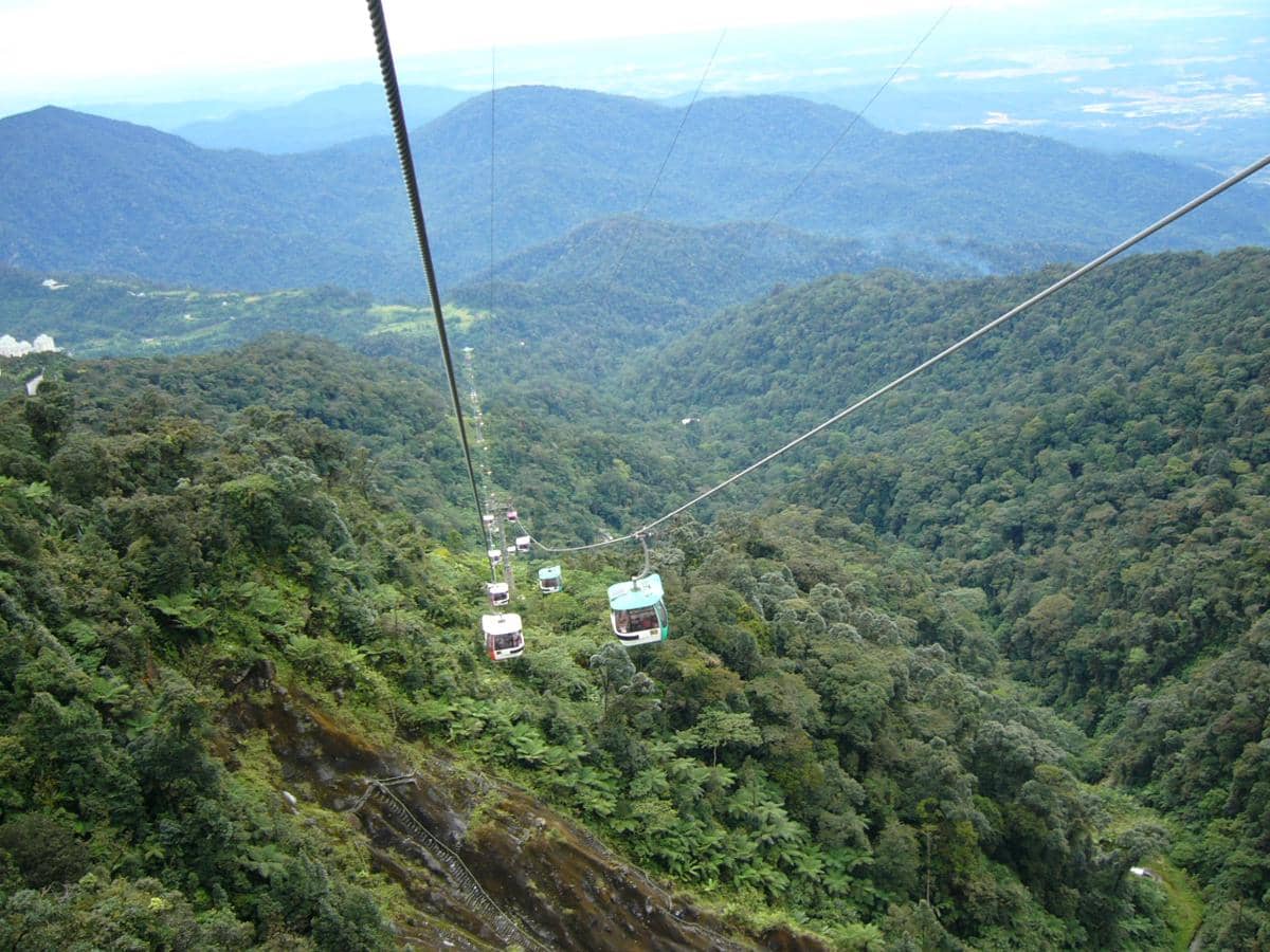 potret kereta gantung di Genting Highlands
