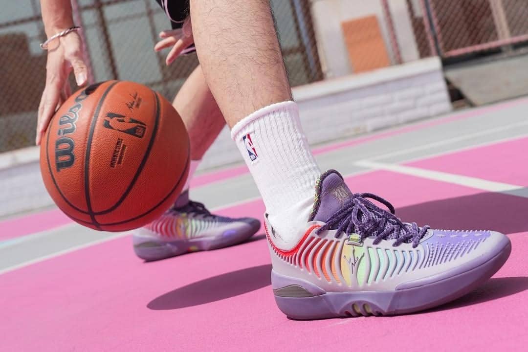 6 Pilihan Sepatu Basket 361°, Desainnya Keren dan supportive