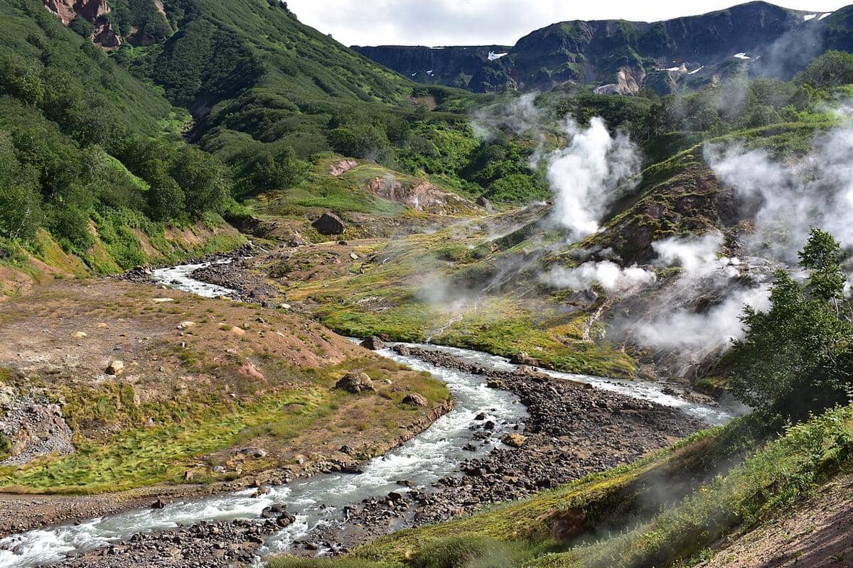 Menjelajahi Valley of Geysers di Rusia, Laboratorium Alami  yang Unik