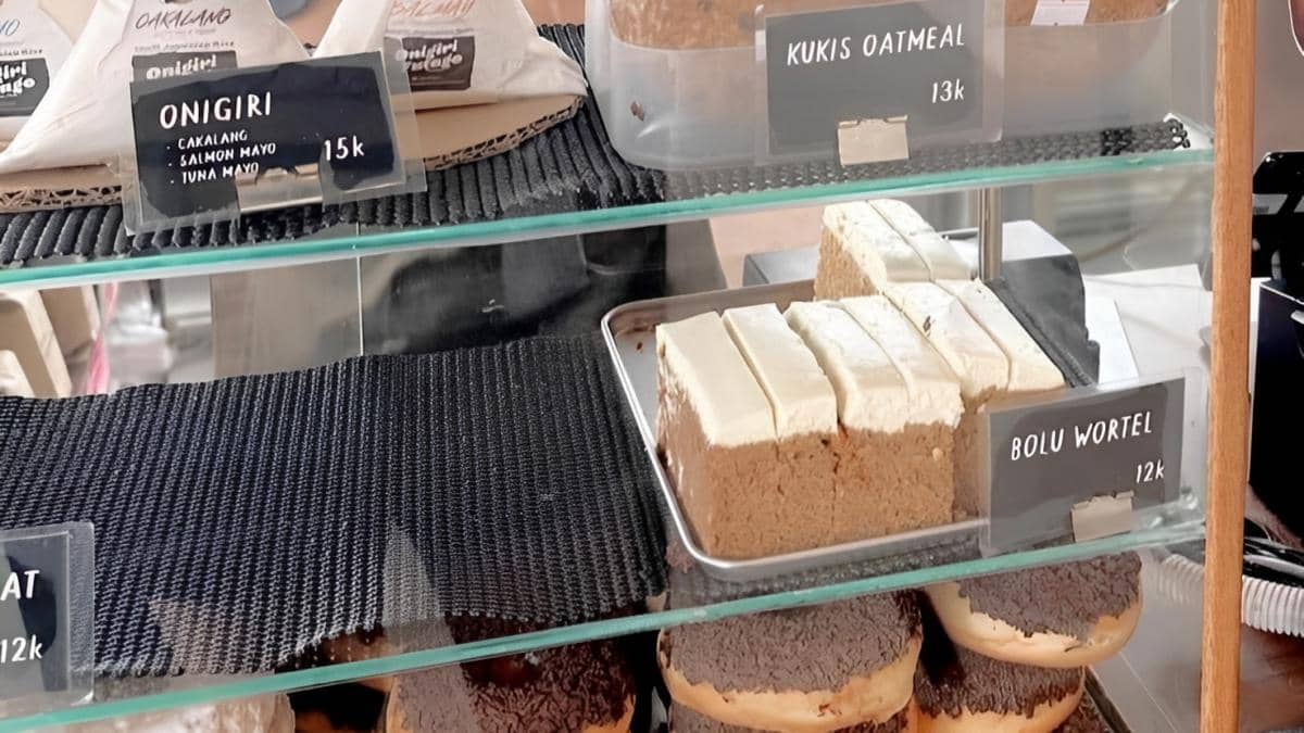 potret varian kukis oatmeal khas Toko Kopi TUKU