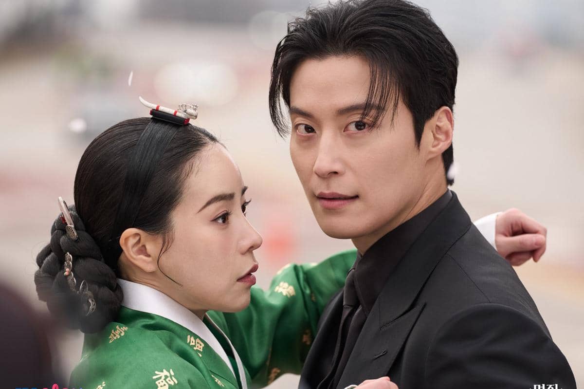 5 Teori Hubungan Da Sim dengan Se Gye dan Mun Do di My Royal Nemesis