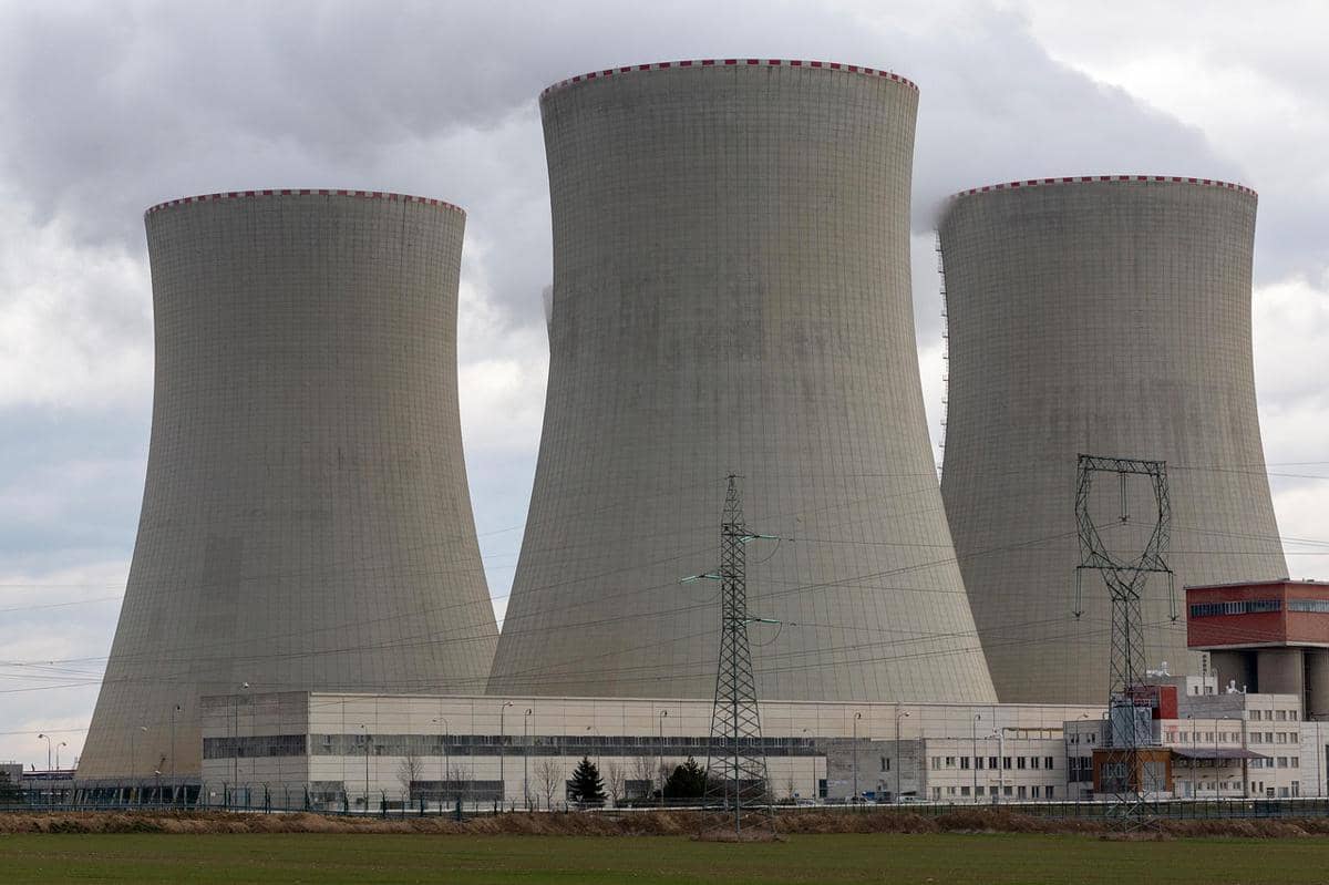 ilustrasi uranium bagi industri (pixabay.com/JamesQube)