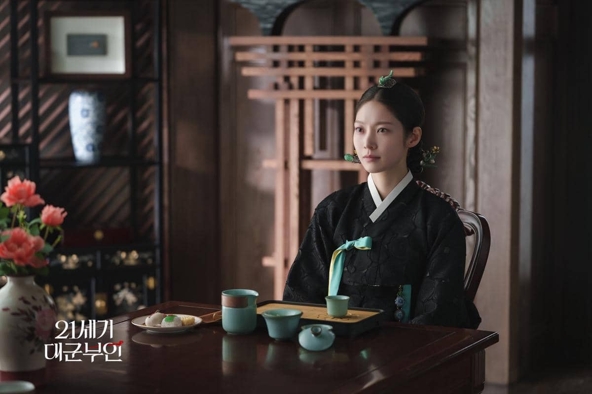still cut drama Perfect Crown