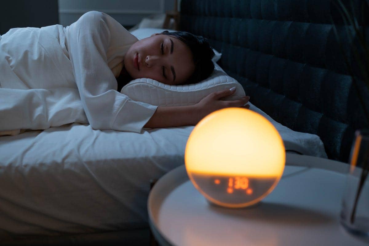 ilustrasi sunset lamp dapat membuat tidur lebih banyak