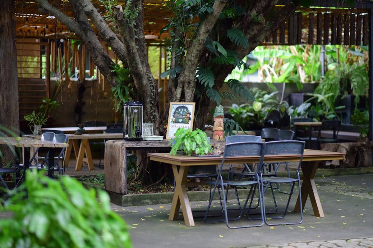 ilustrasi bisnis kafe industrial