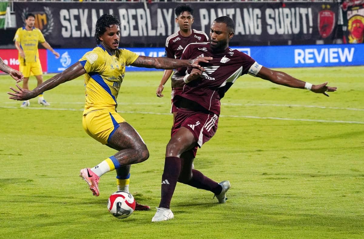 antarafoto-persib-bandung-kalahkan-psm-makassar-1779031663.jpg