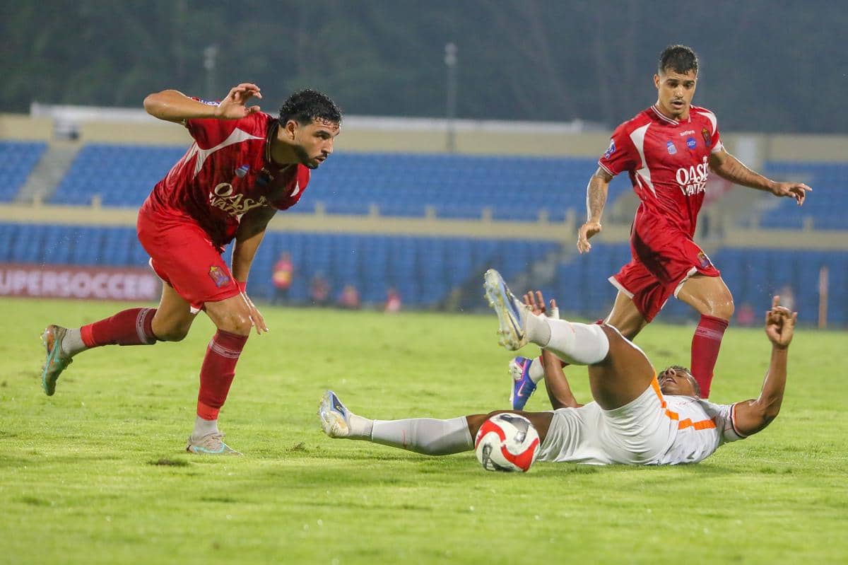 antarafoto-persijap-jepara-menahan-imbang-borneo-fc-1779031595.jpg