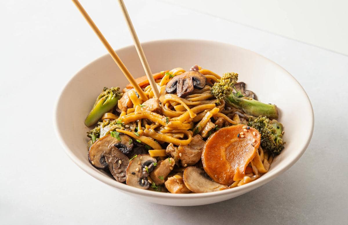 Resep Mie Ayam Jamur Vegan, Lengkap dengan Mie Tanpa Telur