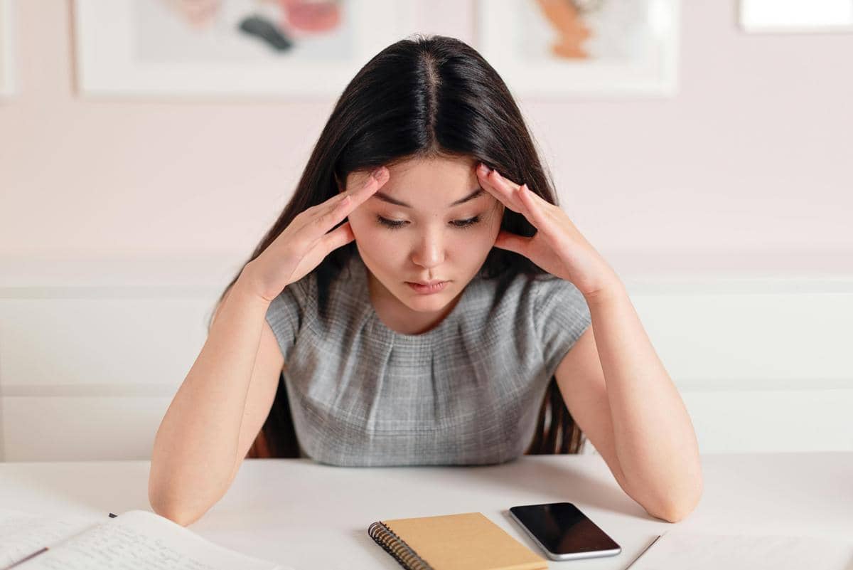 5 Cara Ampuh Menghentikan Overthinking karena Takut Berbuat Salah