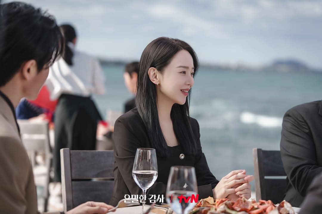 Joo In A (Shin Hae Sun) dalam drakor Filing for Love 