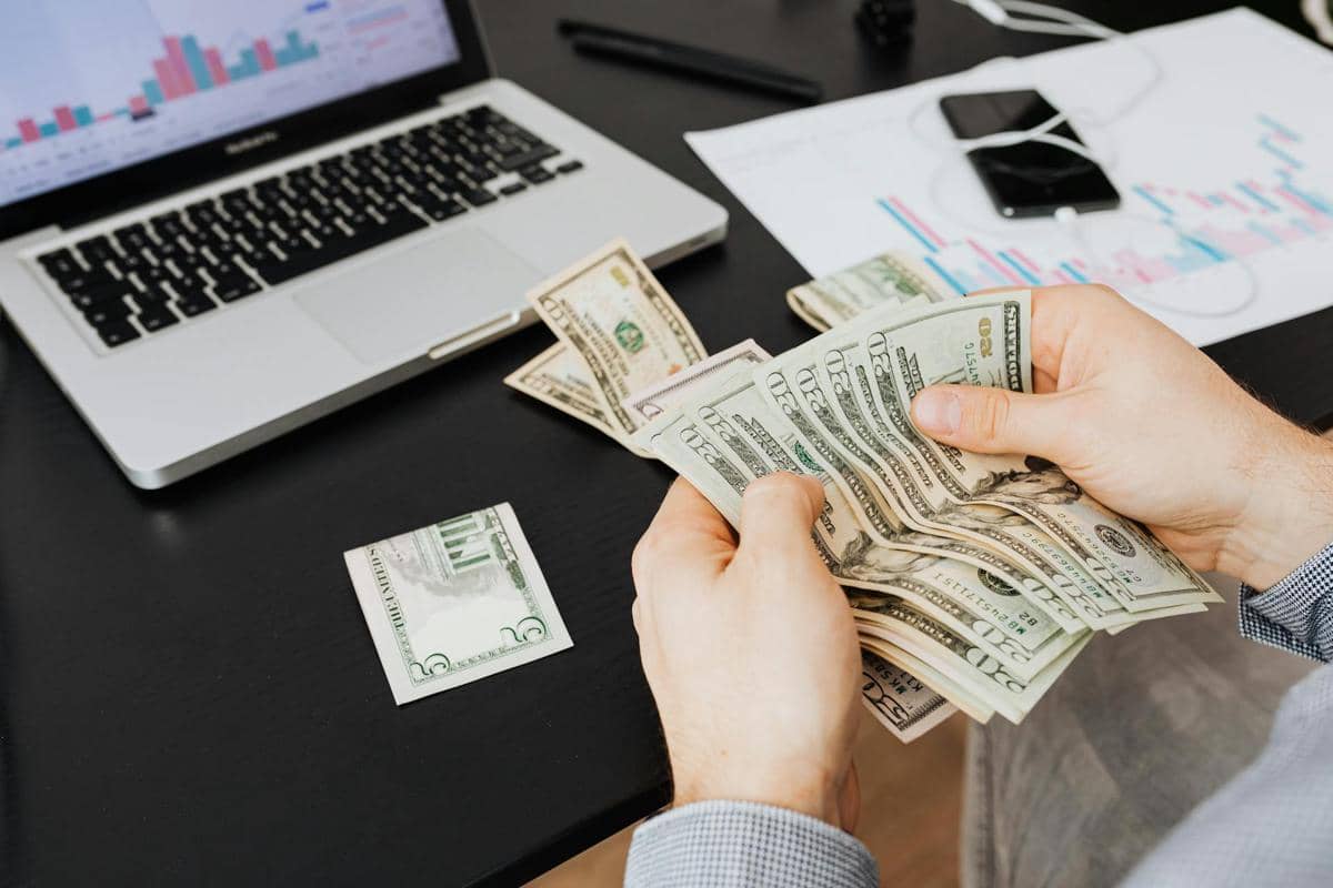 5 Perbedaan Passive Income dan Side Hustle, Masih Sering Tertukar