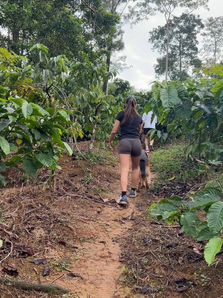 Valerie Thomas dan kekasih tracking di Sentul