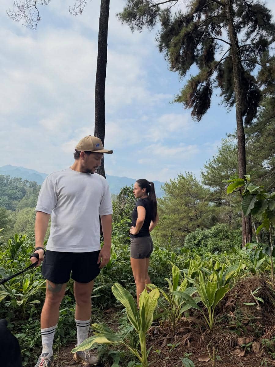 Valerie Thomas dan kekasih tracking di Sentul