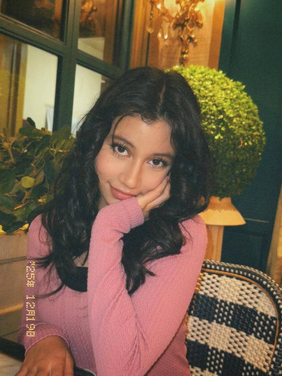 Inspirasi makeup ala Shofia Shireen