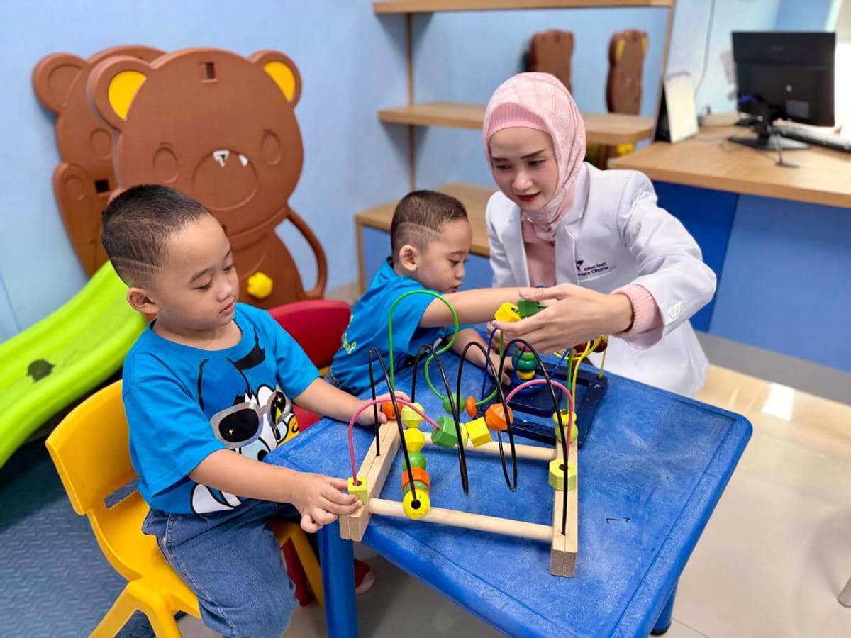 Dokter Anak Soroti Orang Tua Mudah Panik karena Internet