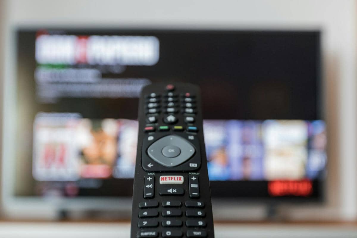 5 Mitos Terkait TV yang Sebaiknya Jangan Dipercaya