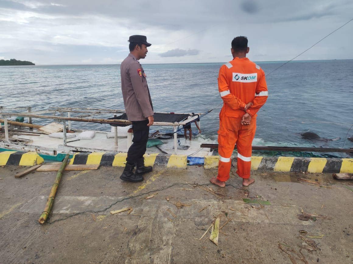 Puluhan ekor sapi tenggelam di pelabuhan Selayar, Sulawesi Selatan, Senin (18/5/2026). Dok. Humas Polres Selayar